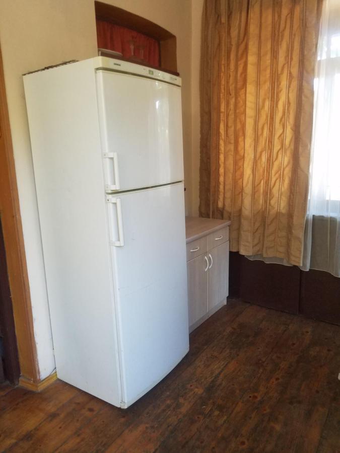 Уиут Ниниа Сад Apartment Tbilisi Exterior photo